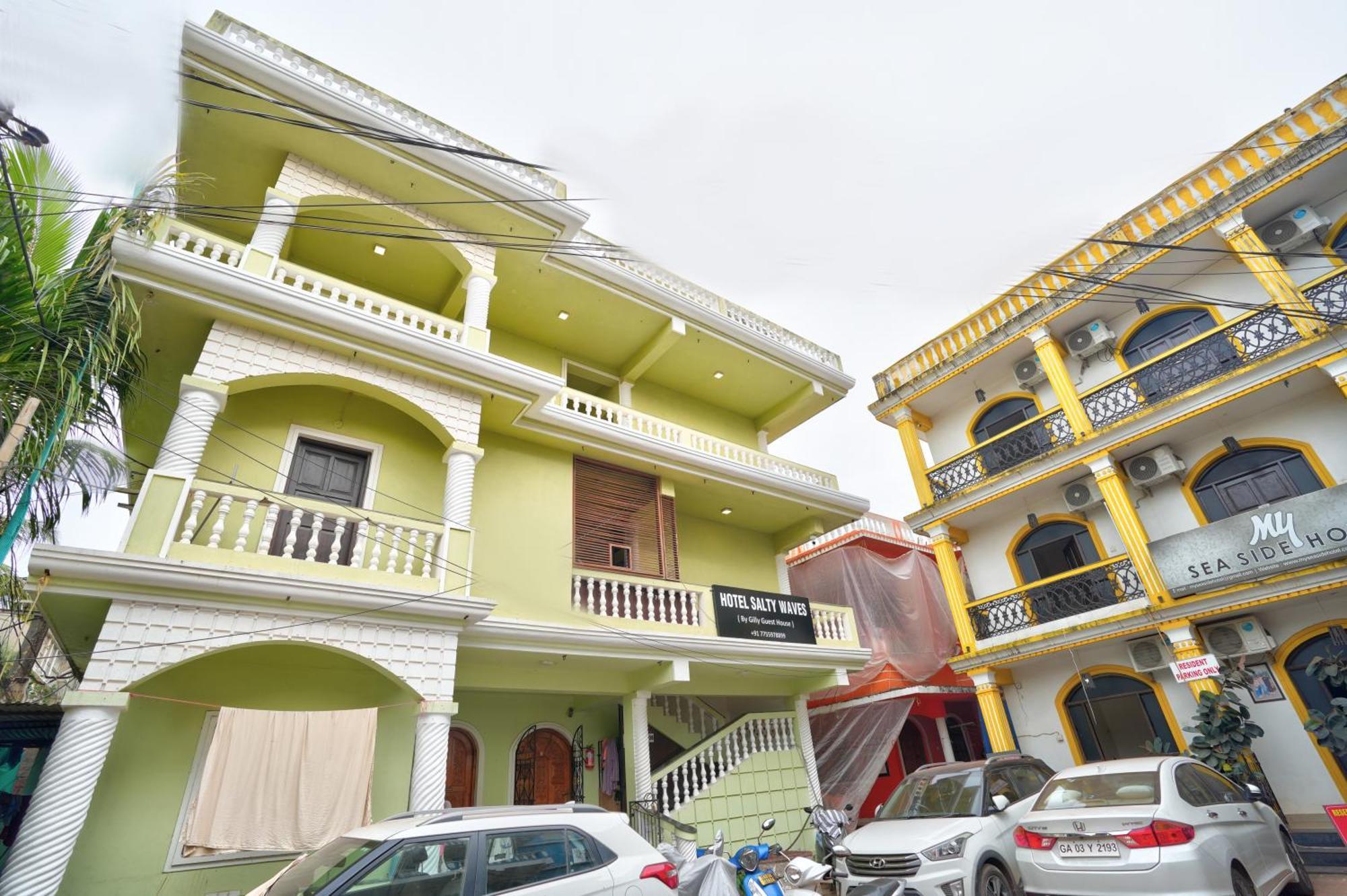 Hotel Salty Waves Baga Exteriér fotografie